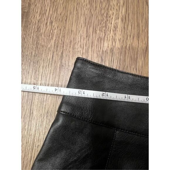 Topshop faux leather mini skirt side Slit Detail in black size US 4 - Picture 7 of 8